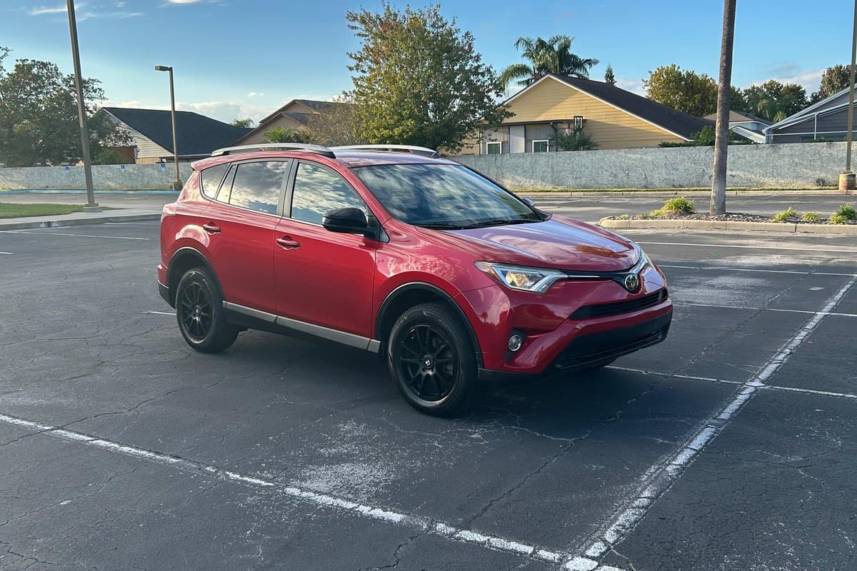 TOYOTA RAV4